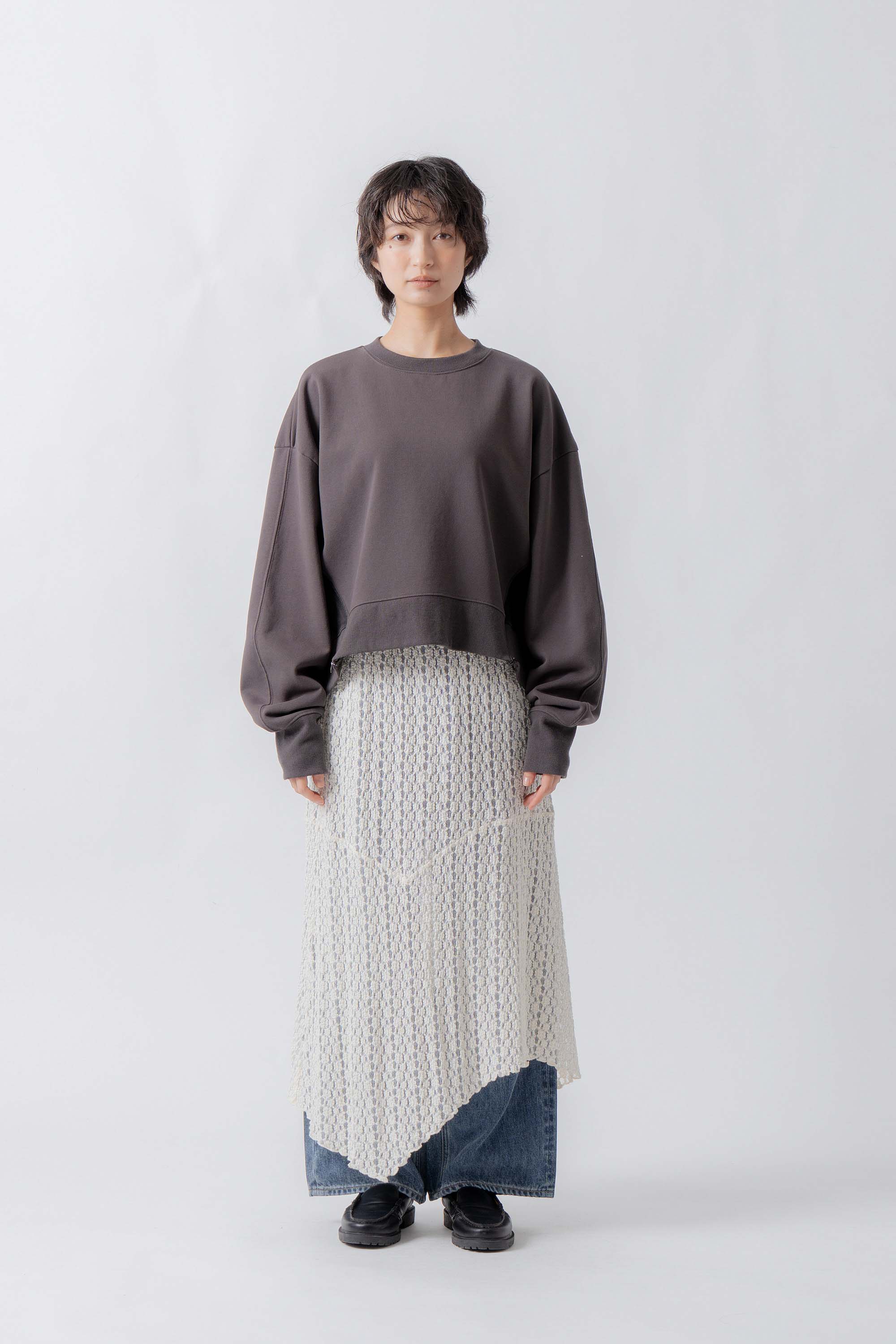 lace asymmetry skirt – Ecru | WHYTO | 入荷予定アイテム