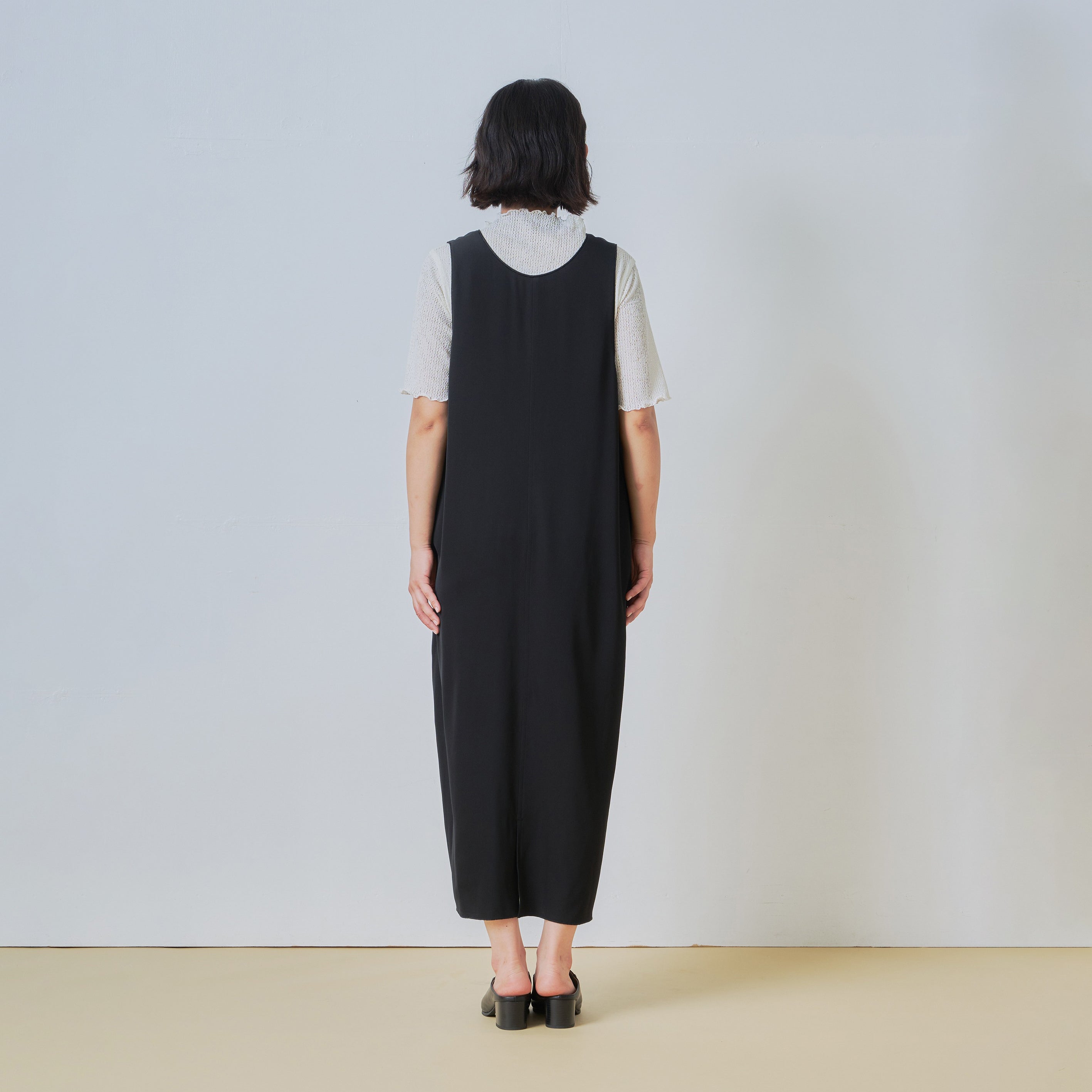u neck cocoon dress – Black | WHT26HOP4079_Black | WHYTO