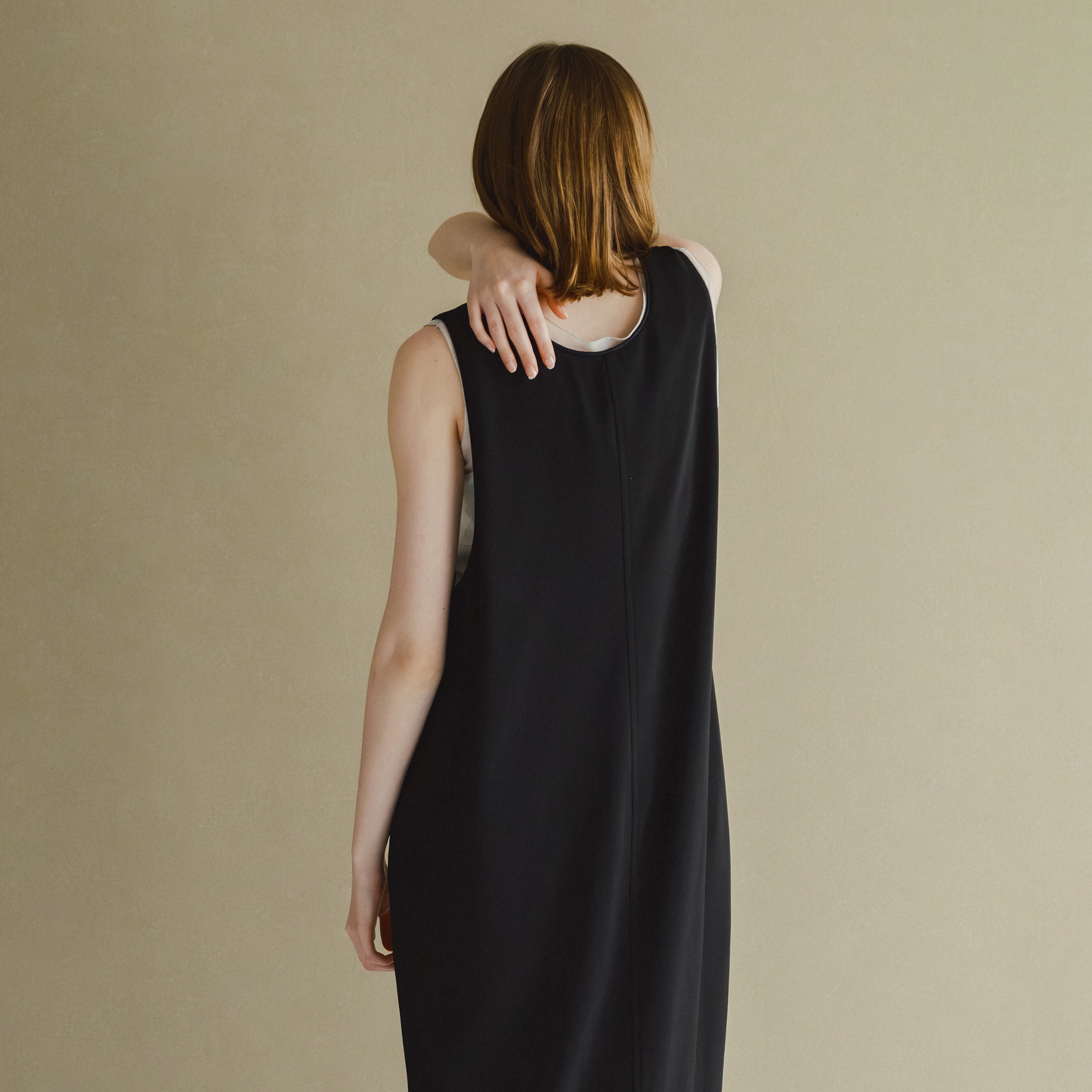 u neck cocoon dress – Black | WHT26HOP4079_Black | WHYTO