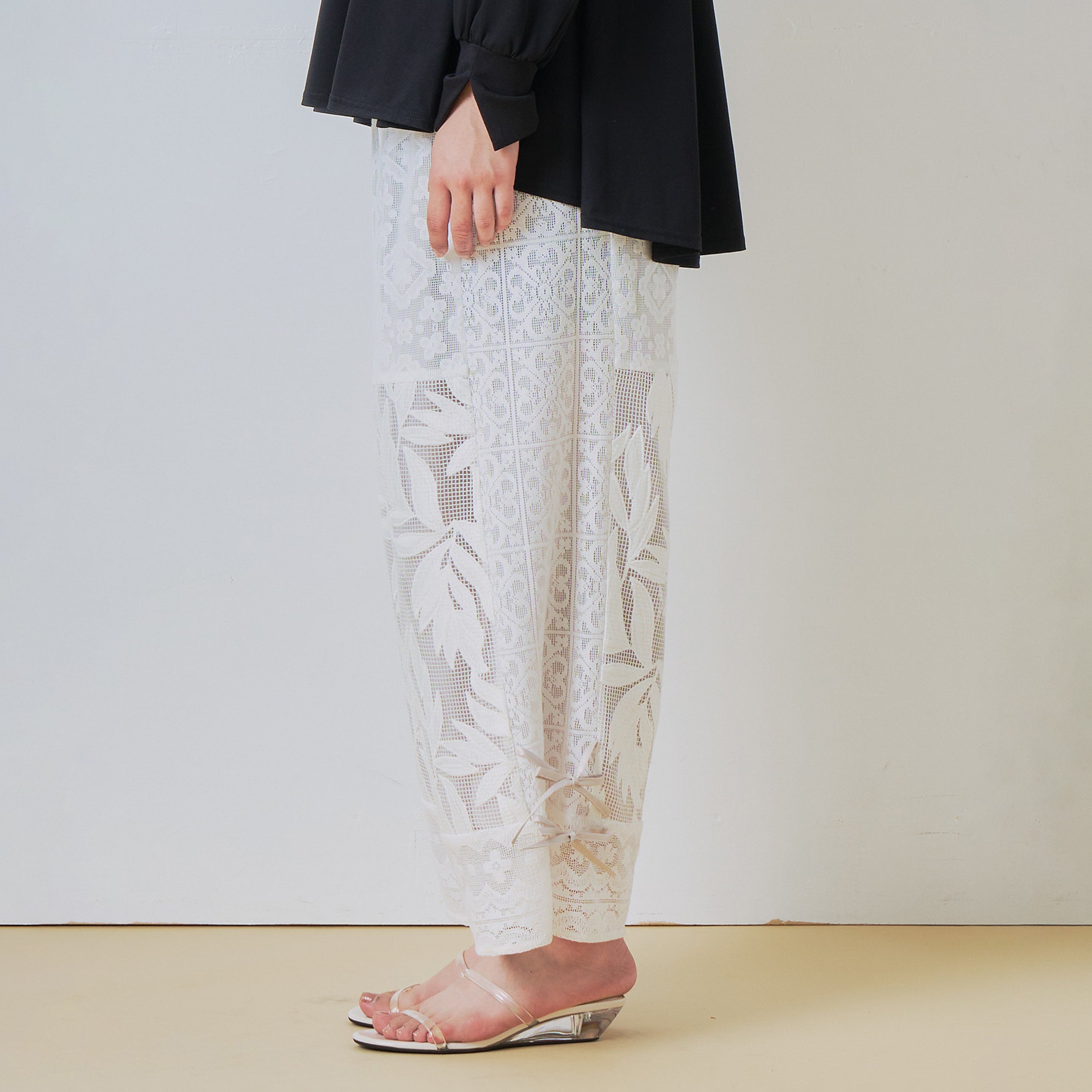 lace combination pants | Color_Off White | No_WHT26HPT4063_Off White【WHYTO_ホワイト】【入荷予定アイテム・入荷連絡可能】