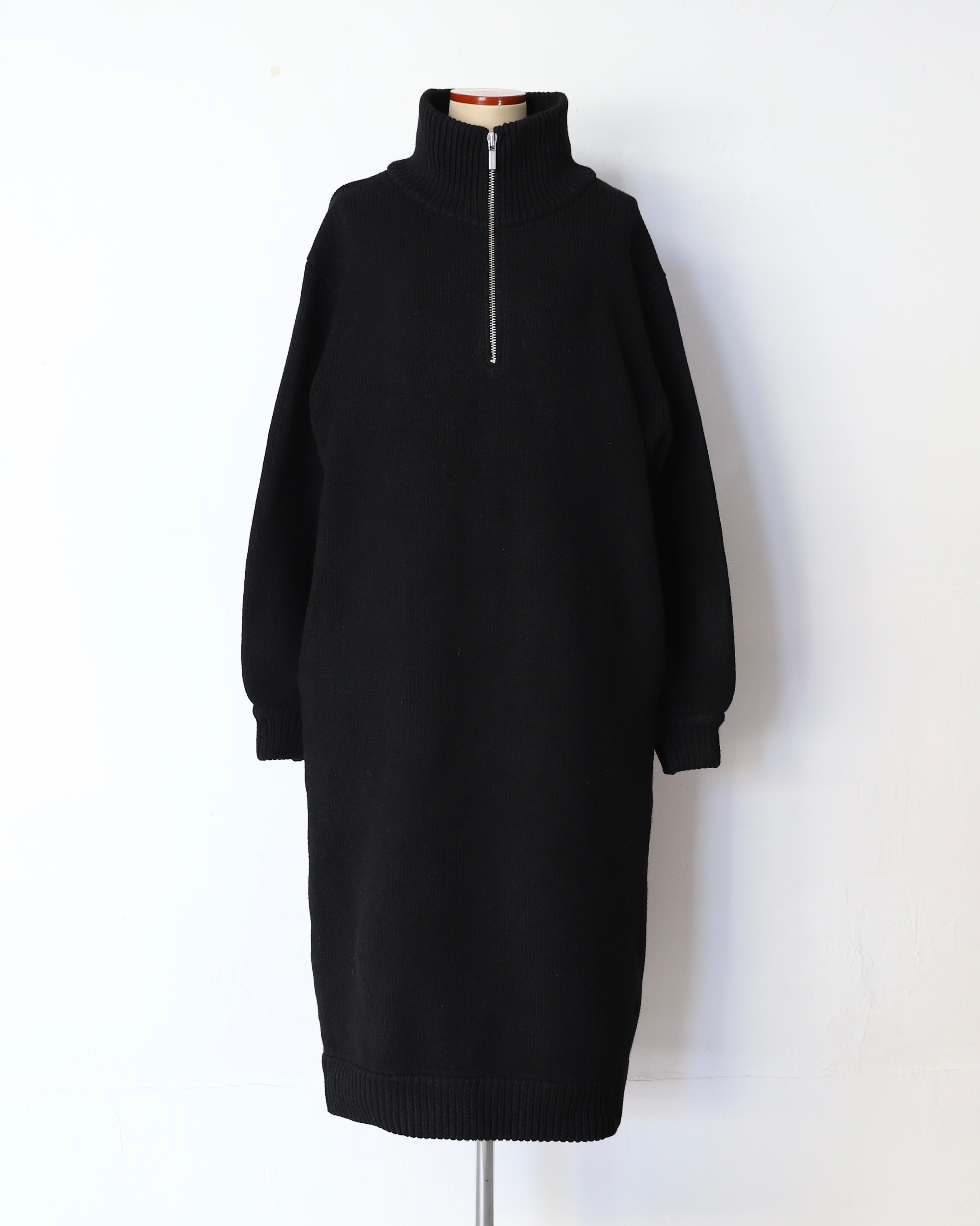 Half Zip Warm Onepiece | Color:Black【AMBERGLEAM_アンバーグリーム】| 1155131218