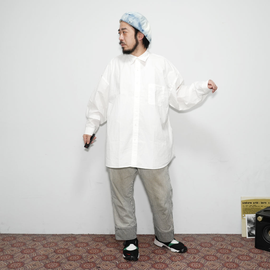No:2023aw-RGW-01a | Name:REGULAR WIDE SHIRT-TYPEWRITER | Color:White/Black【CATTA_カッタ】