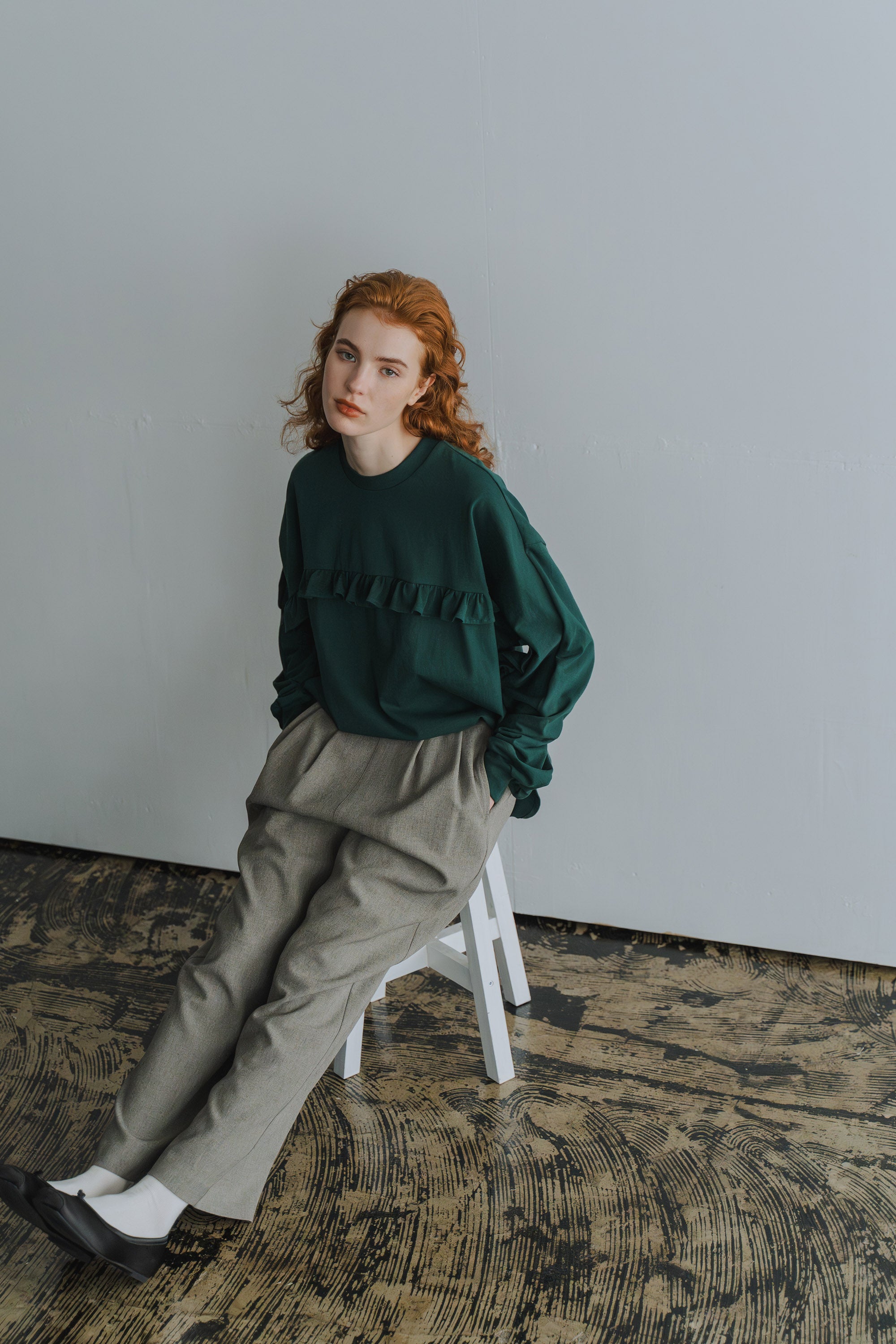 WHT24FBL4057_Green | curve frill tee | Color:Green【WHYTO_ホワイト】