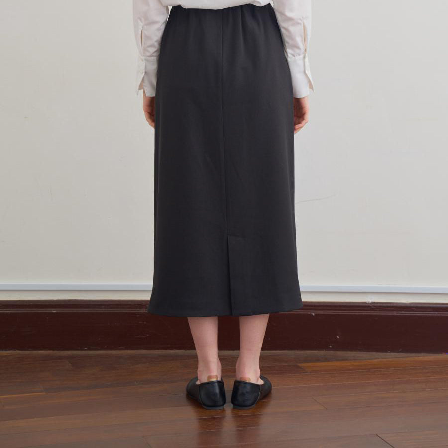 No:WHT23FSK4024 | Name:Random Tack Cocoon Skirt | Color:Black【WHYTO _ホワイト】