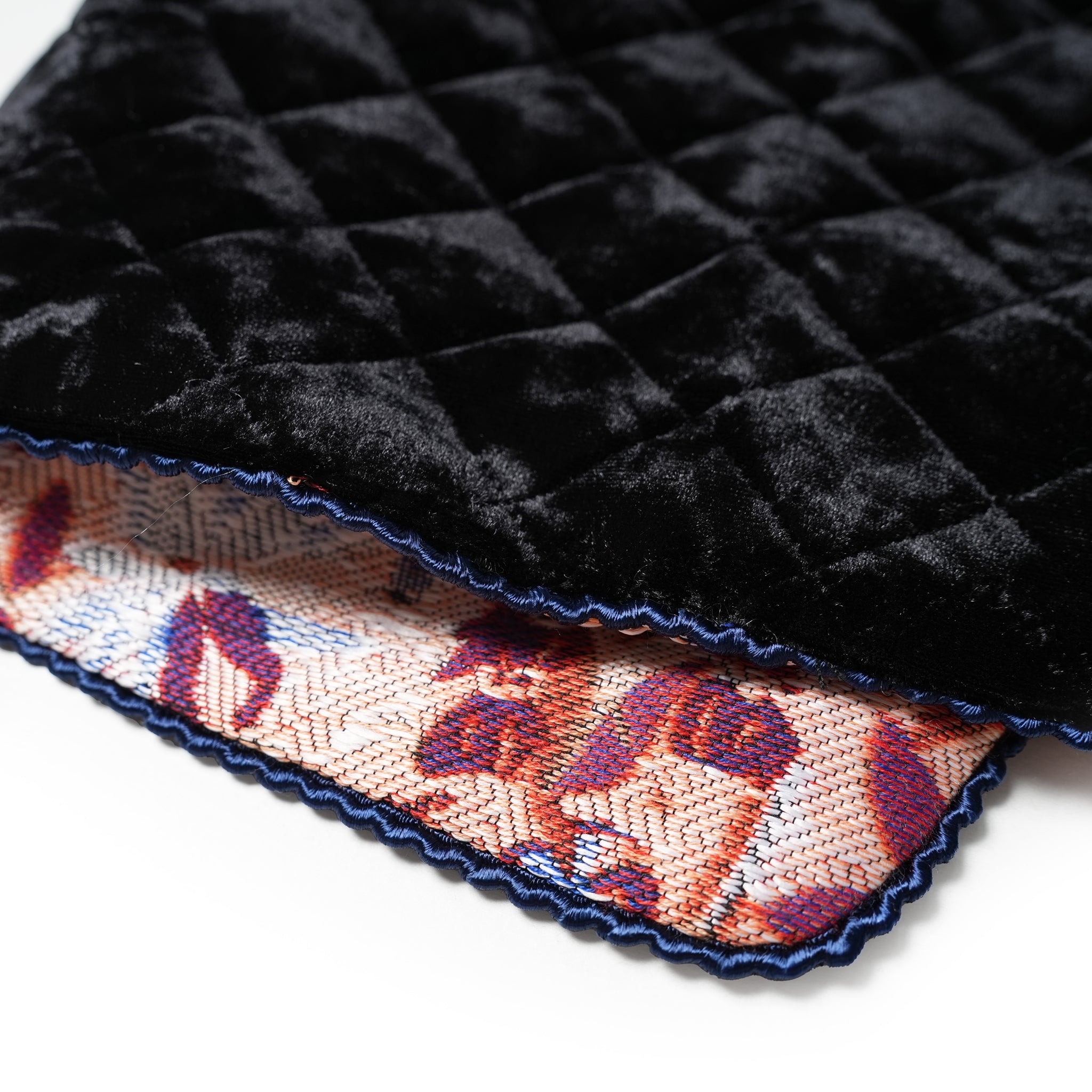 REVERSIBLE JQ VEST | WHYTO