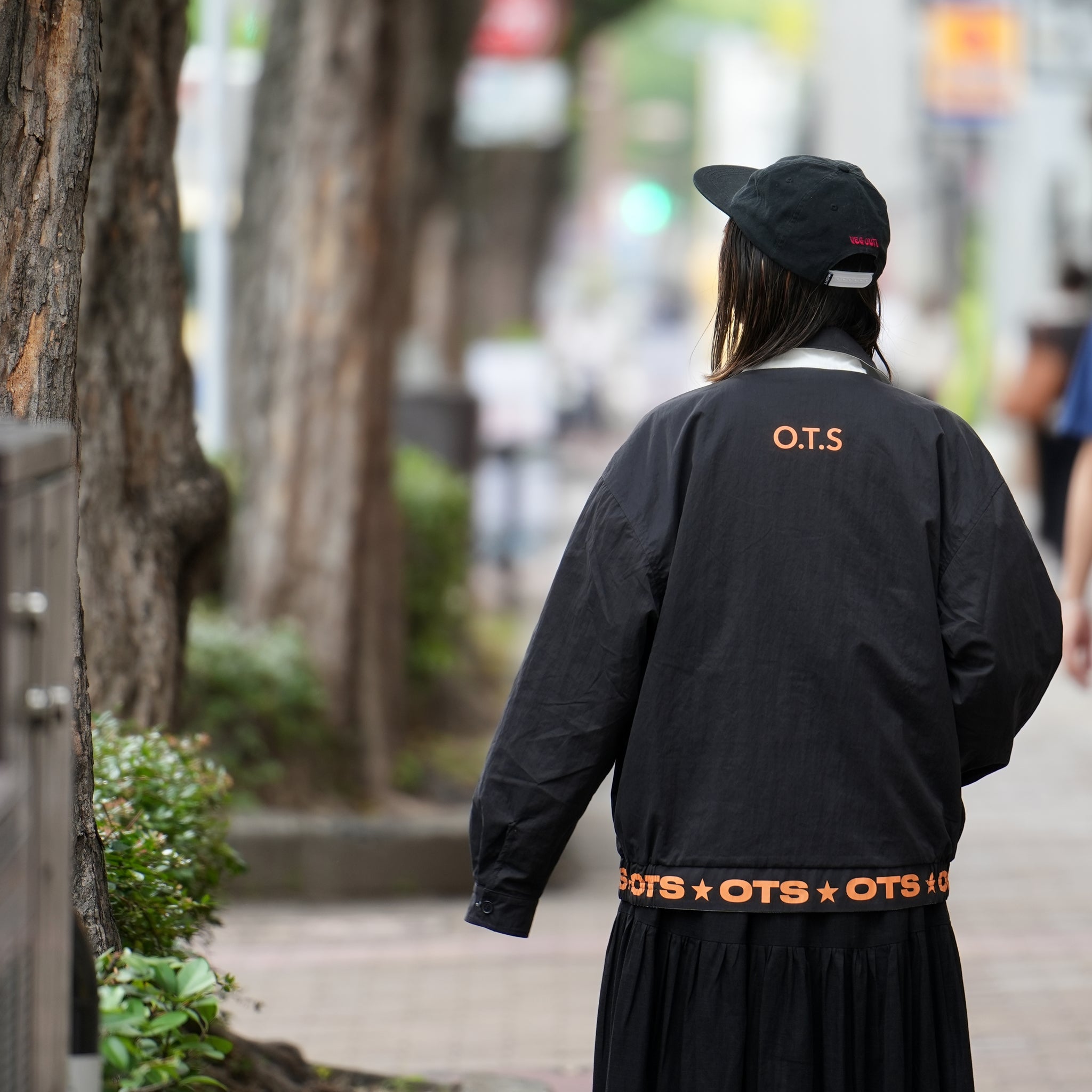 No:24961 | Name:Ots Velocity Reversible Windbreaker Jacket | Color:White Black【ONE TEASPOON_ワンティースプーン】【archive】