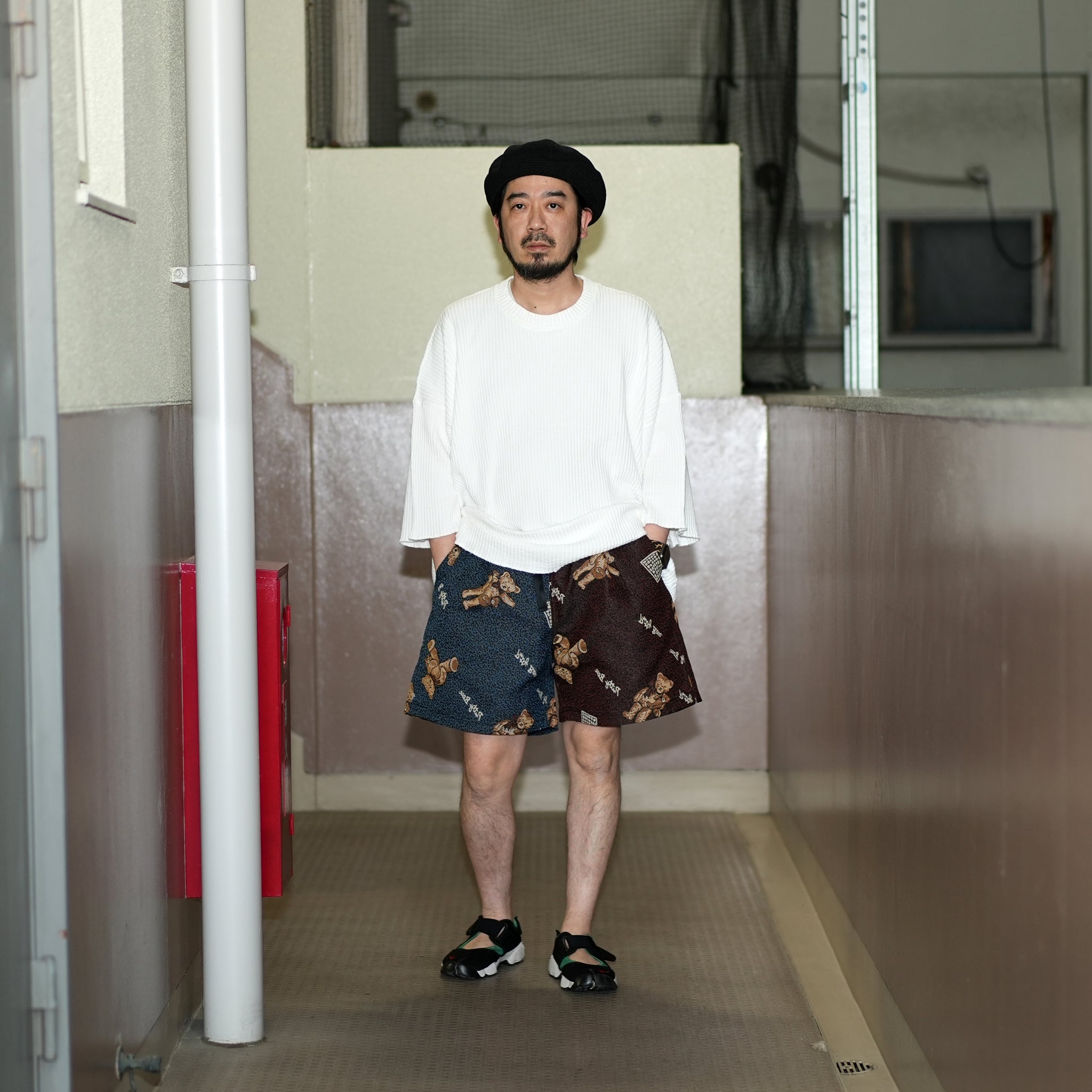 No:M31752 | Name:Thermal Cut Off Edges S/S | Color:Cream/Black【MONITALY_モニタリー】【archive】