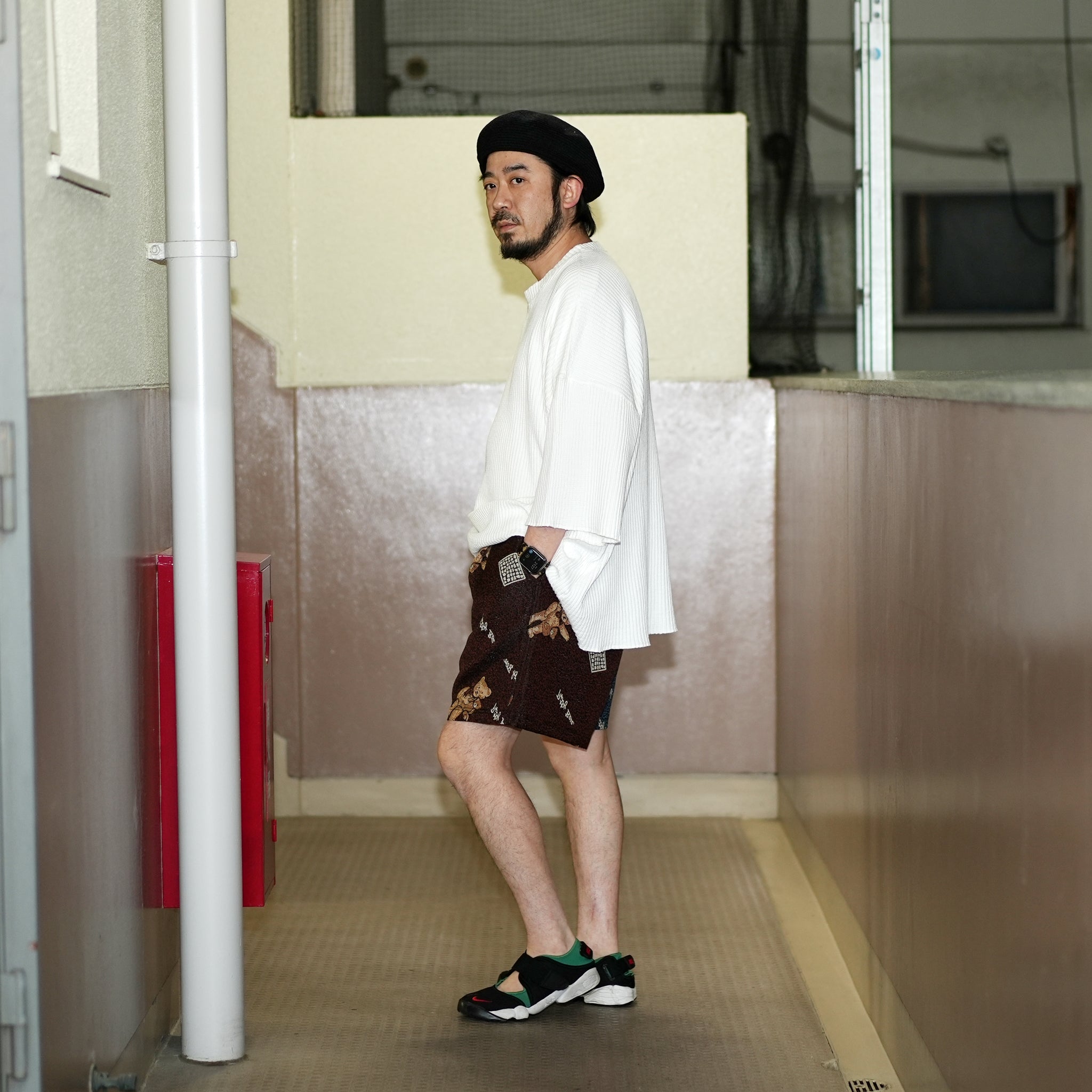 No:M31752 | Name:Thermal Cut Off Edges S/S | Color:Cream/Black【MONITALY_モニタリー】【archive】