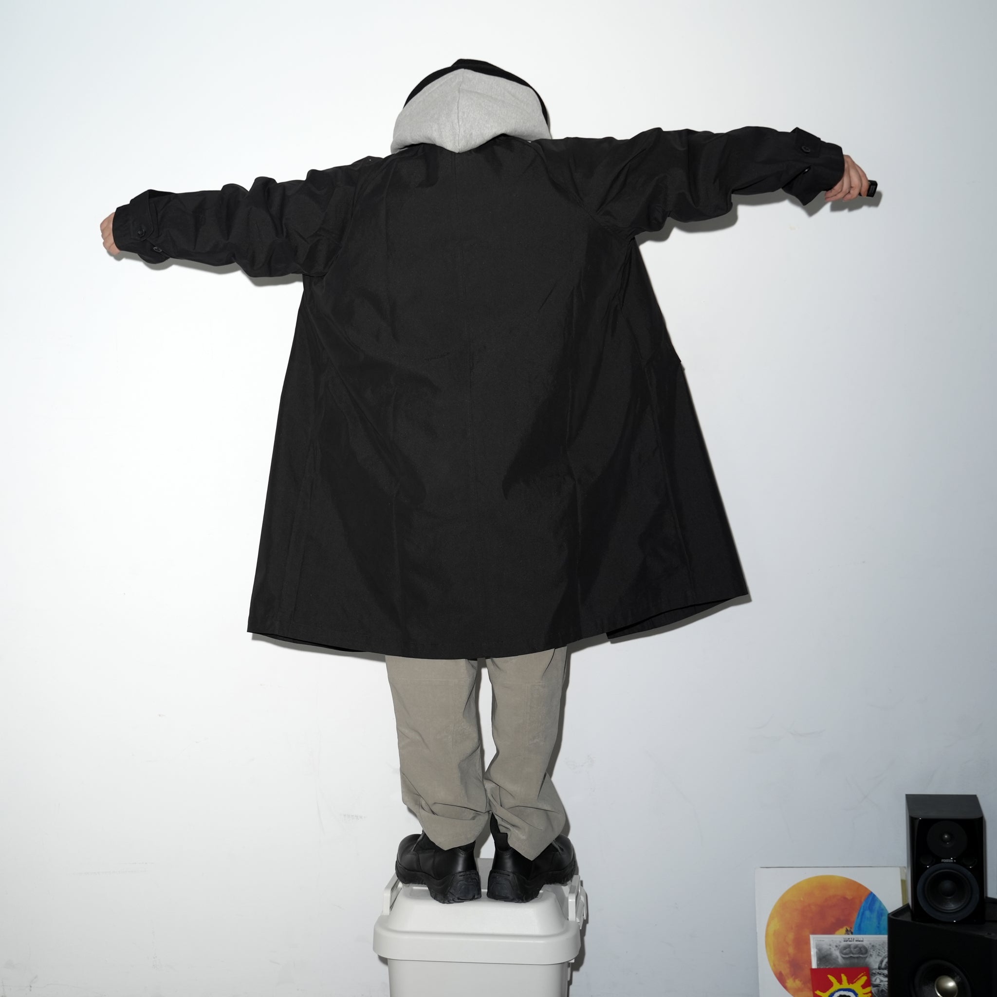 Graves_Bal Collar Coat – Offwhite / Beige / Charcoal / Black | KELEN MEN