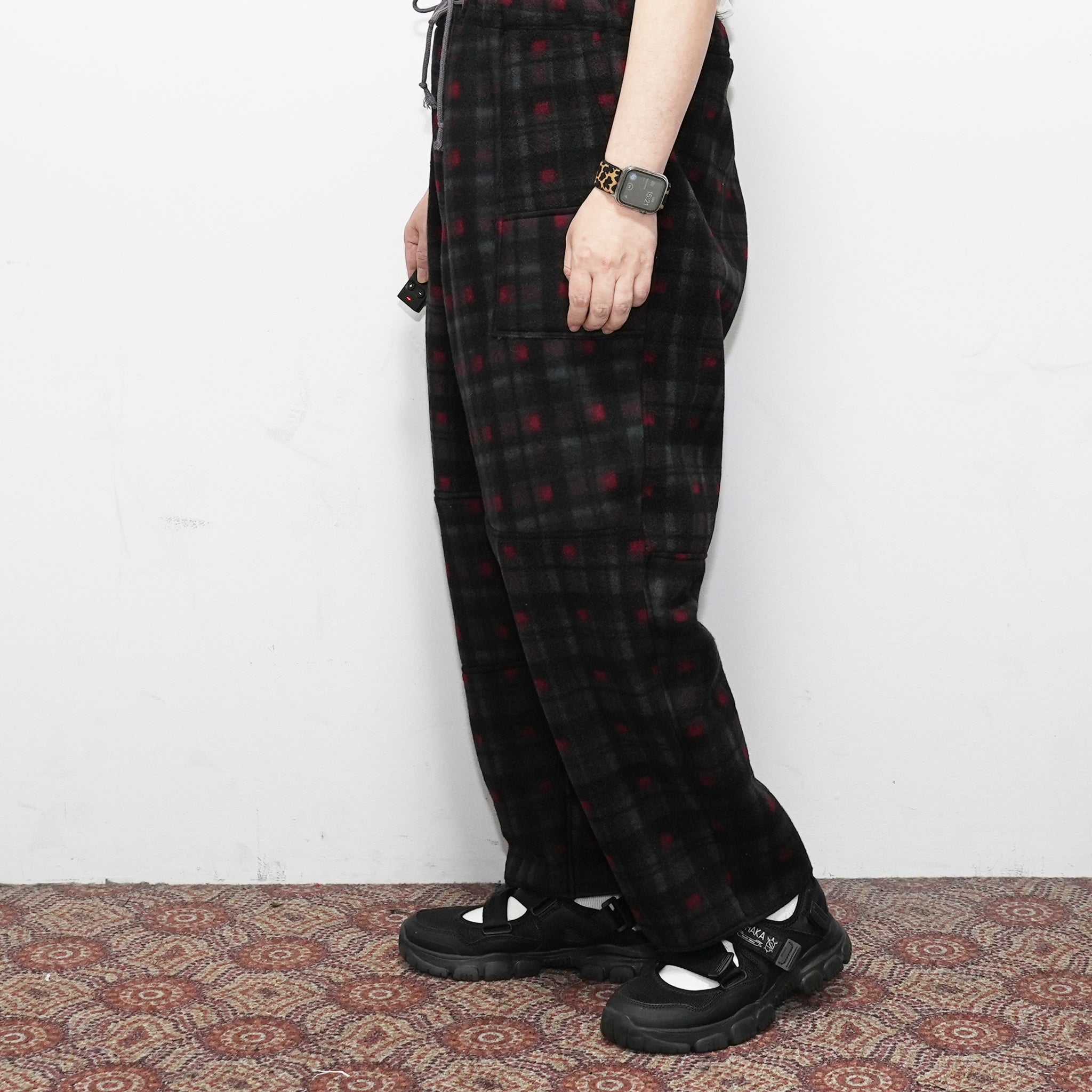 odd22fw02 | Custom Fleece Wide Pants – Check | ODDMENT
