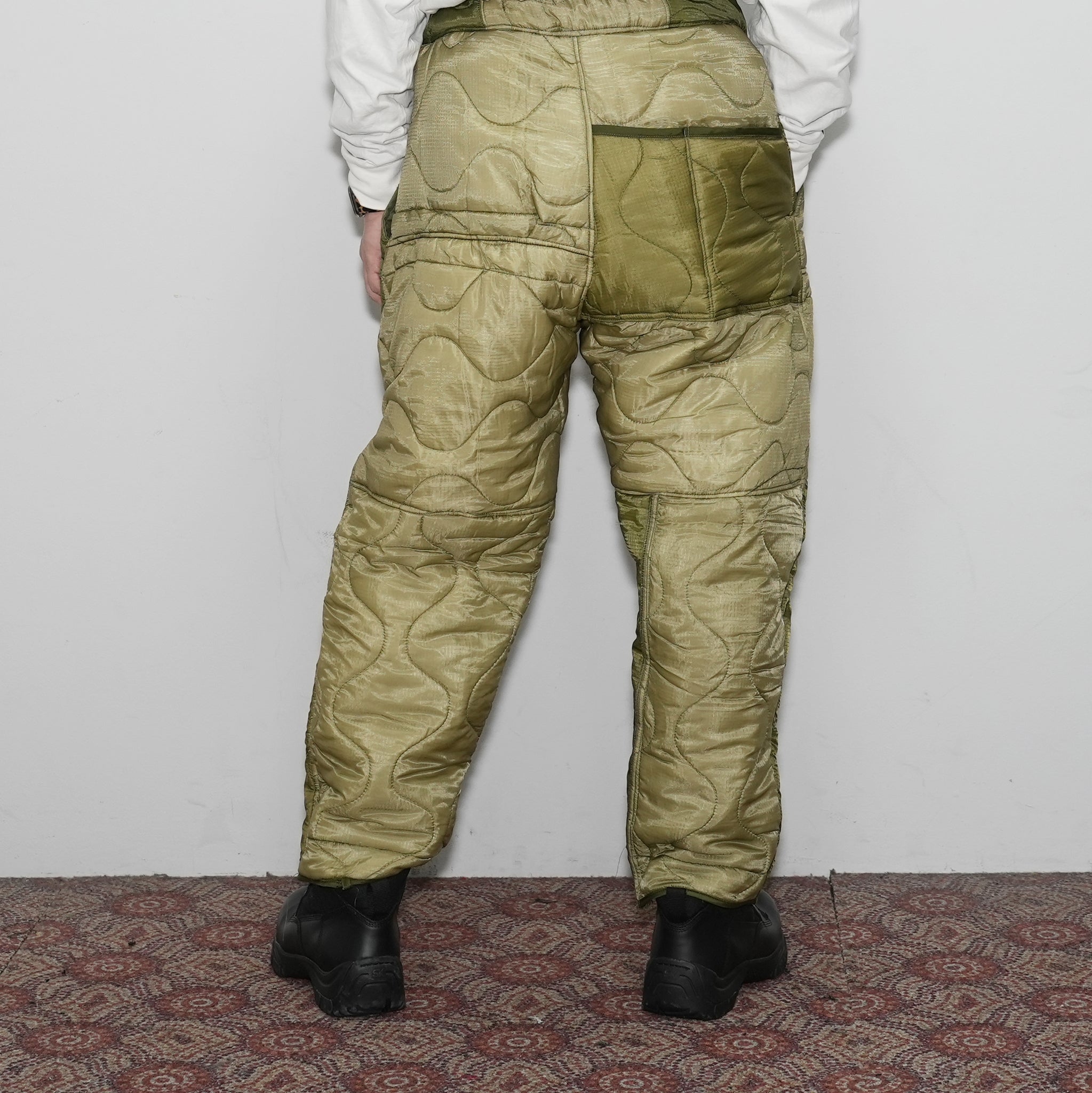 odd22fw05 | Quilting Pants – Olive | ODDMENT