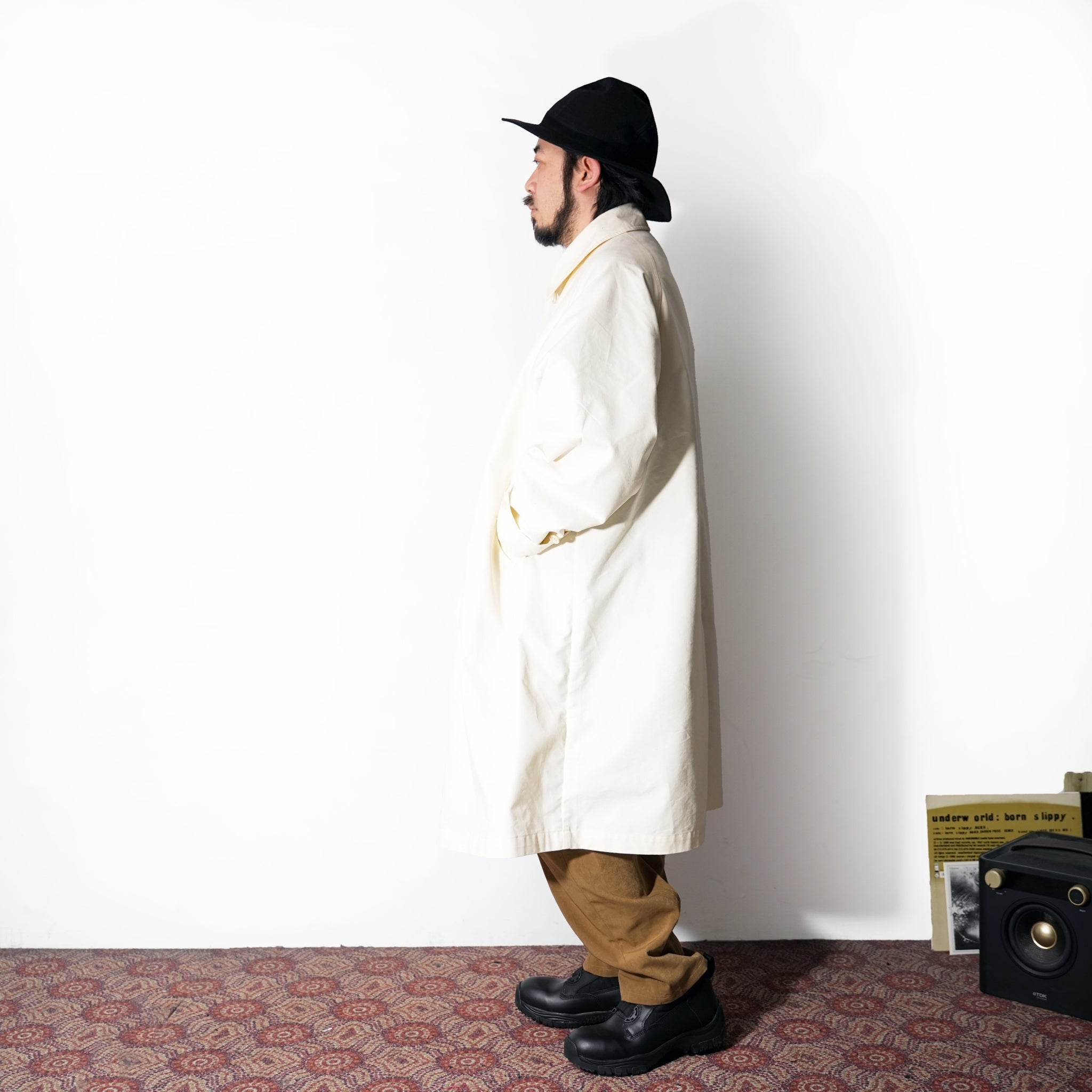 Graves_Bal Collar Coat – Offwhite / Beige / Charcoal / Black | KELEN MEN