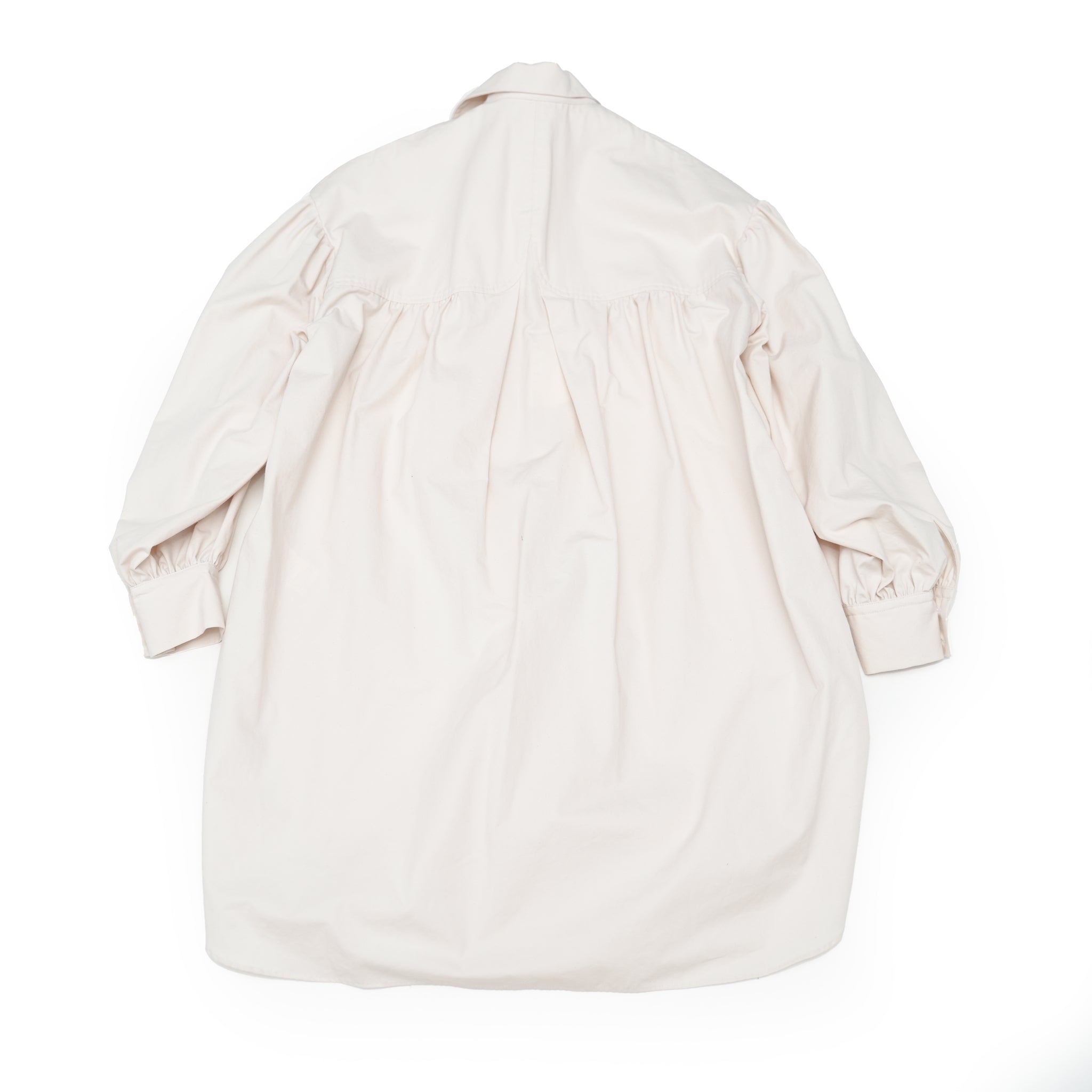 Balloon sleeves over shirt –  Beige | PHABLIC × KAZUI