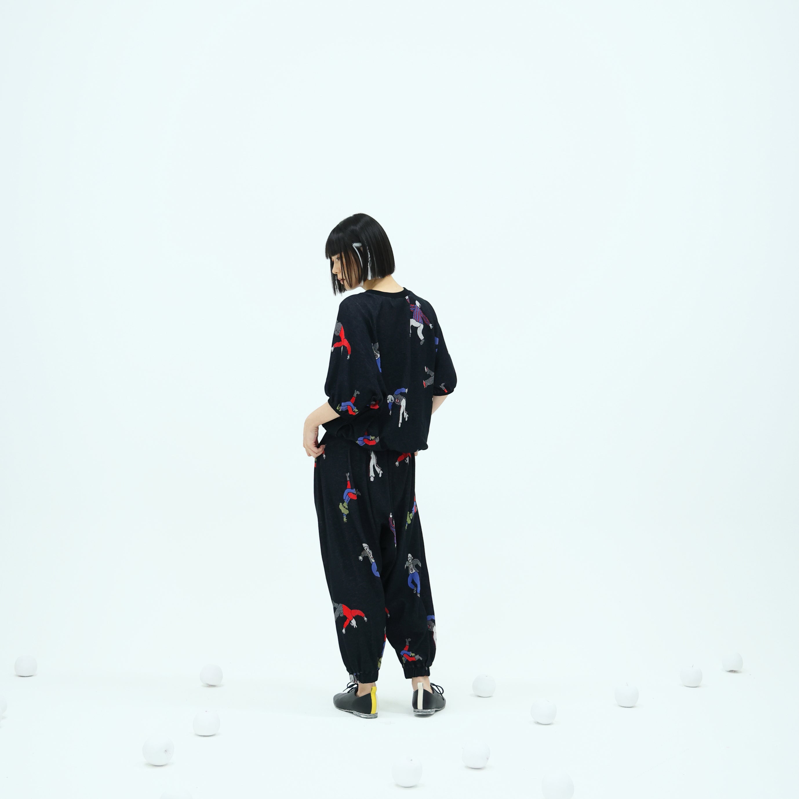 No:bsd23SS-22 | Name:Dance balloon T-shirt | Color:Black【BEDSIDEDRAMA_ベッドサイドドラマ】