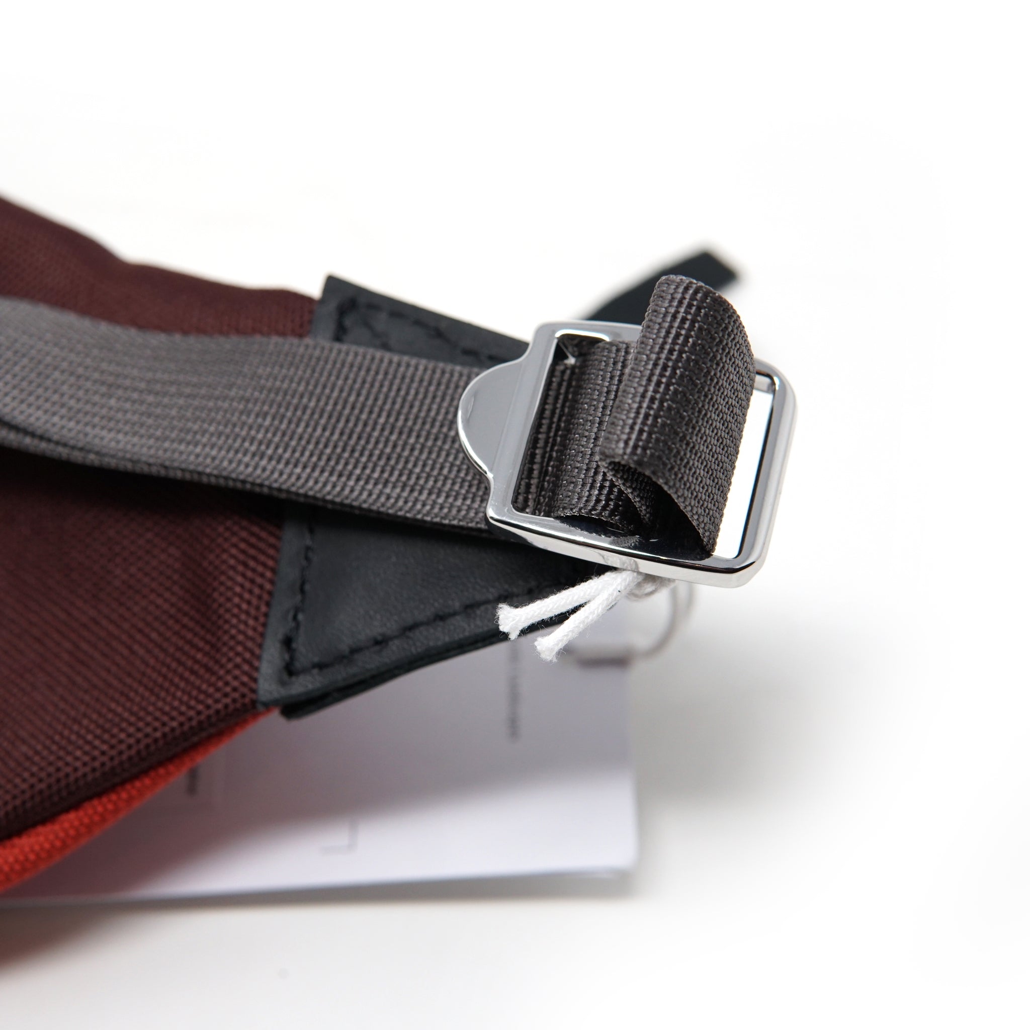 No:SQA1957 | Name:ASTE | Color:Multi Moss Red With Black Leather【SANDQVIST_サンドクヴィスト】